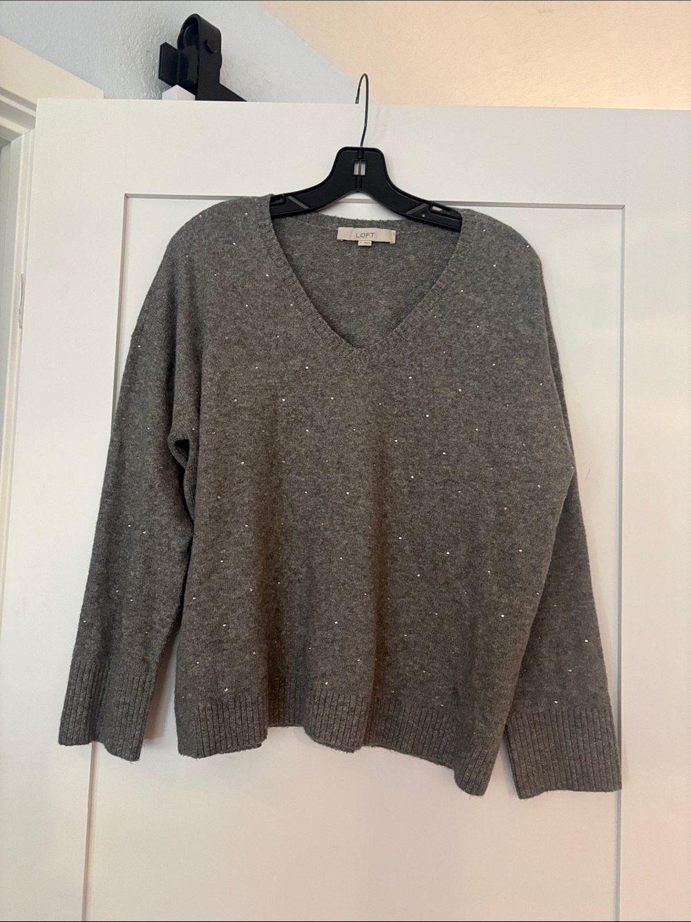 LOFT Charcoal V-Neck oversized Sequin Knit Sweater Sz S